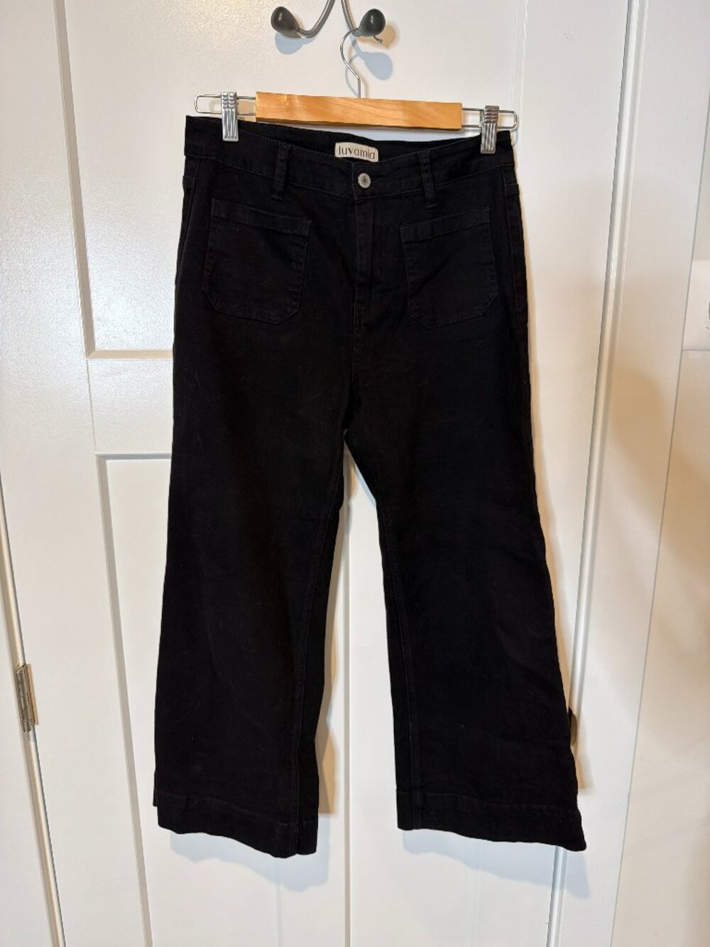 Luvamia Black Wide Leg Pant Size 28